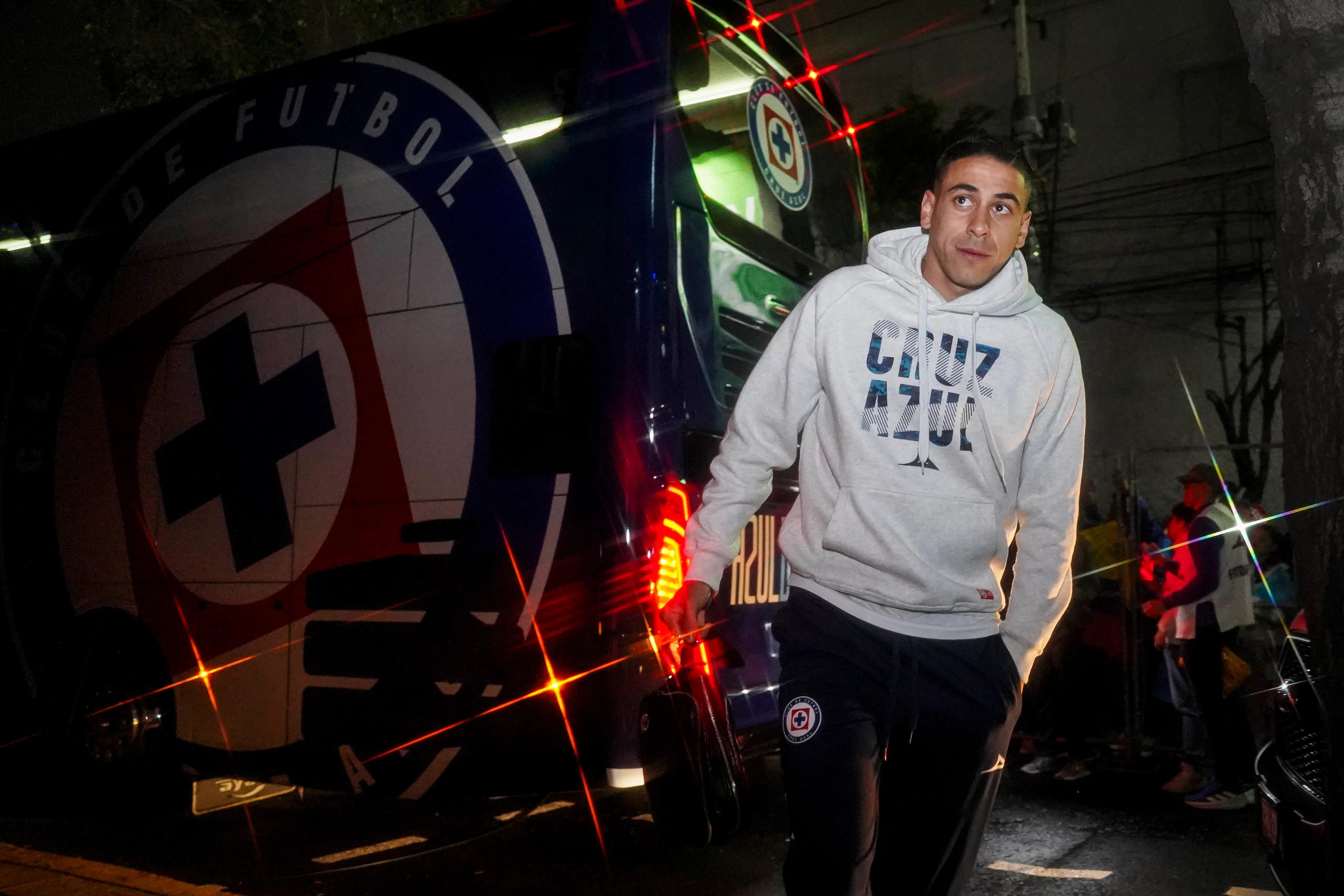 Camilo Cándido no tiene lugar en Cruz Azul tras regresar de Colombia y le buscan acomodo. (Imago7)