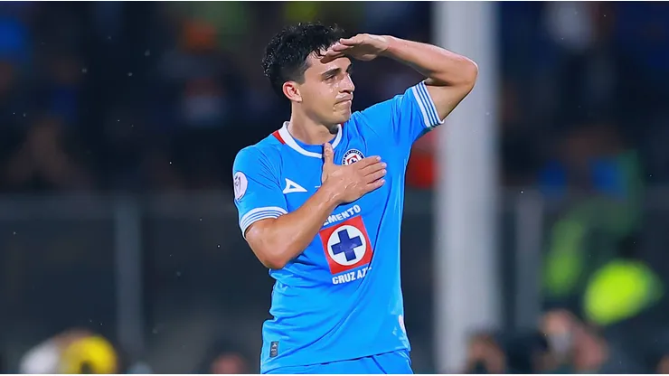 Lolo Faravelli emocionó a todo Cruz Azul con su mensaje de despedida