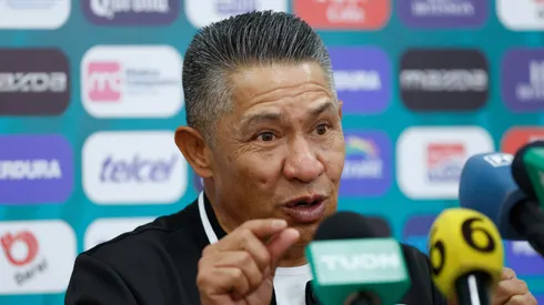 Ignacio Ambriz calificó a Cruz Azul como rival dentro de la Liga MX.