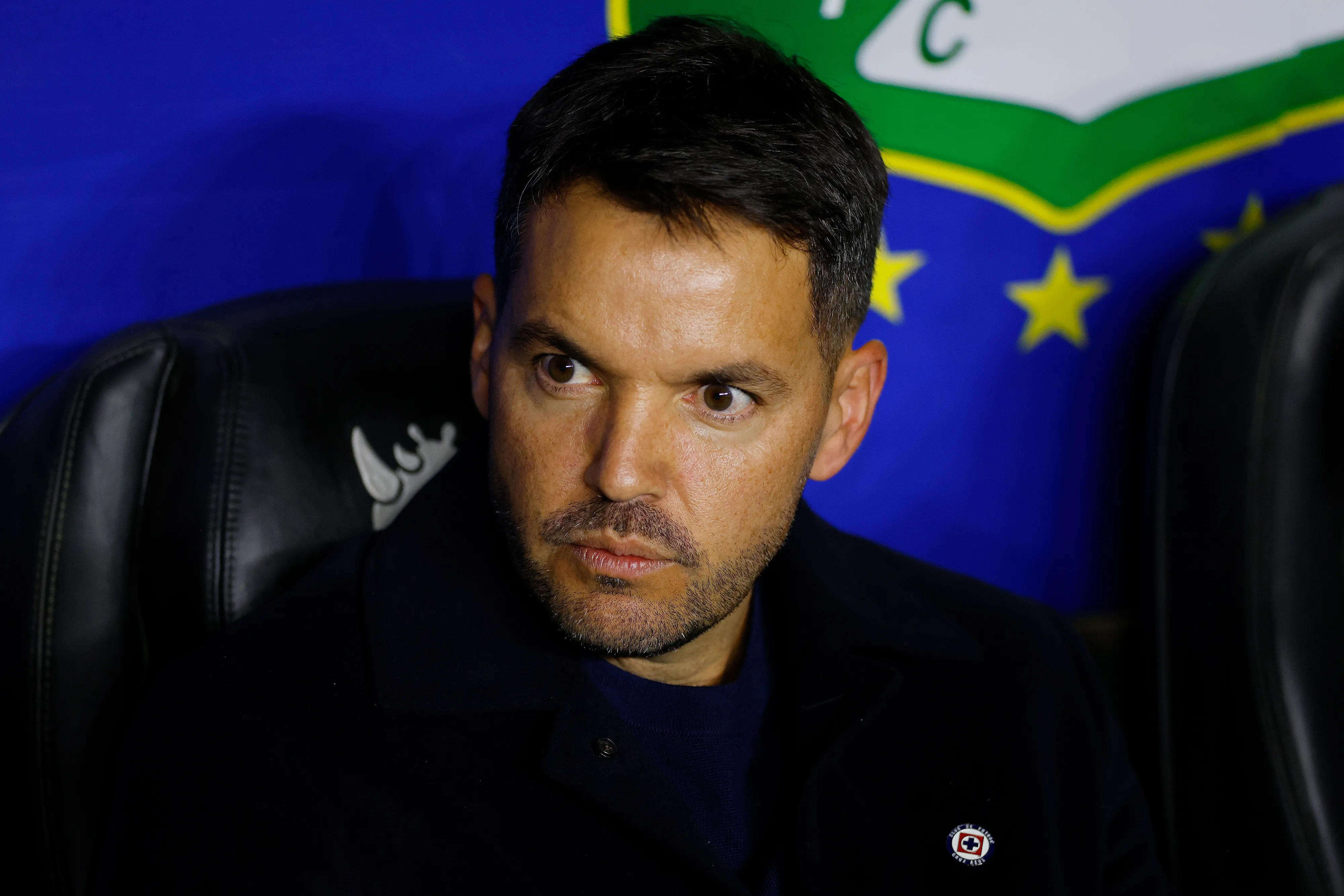 Nicolás Larcamón le dejó un fuerte recado a Vicente Sánchez (Getty Images)