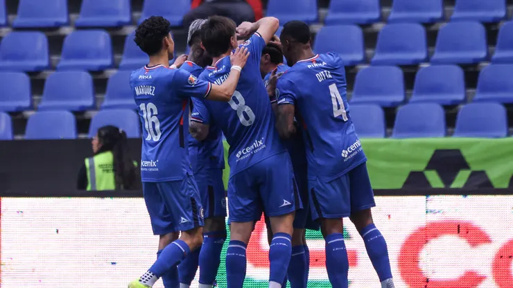 El último refuerzo que Cruz Azul busca para cerrar la plantilla
