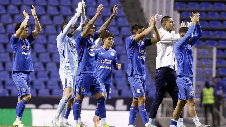 Cruz Azul consiguió otros tres puntos en un partido en el que José Paradela y Erik Lira fueron protagonistas.