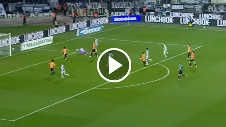 Giorgos Giakoumakis anotó su undécimo gol con el PAOK. También buscaría convencer a Jorge Sánchez de firmar por el club griego.