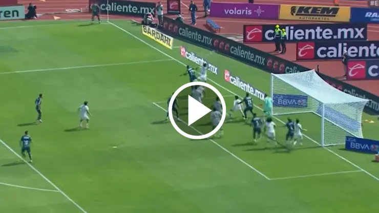Diber Cambindo convirtió su primer gol con el Club León después de llegar proveniente del Necaxa.