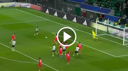 Cruz Azul intentó fichar a Luis Suárez cuando militaba en el Almería pero no le llegó al precio que pidió el conjunto español.
