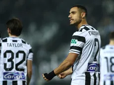 Mientras Cruz Azul no lo quería, esto piensan en Grecia de Giakoumakis