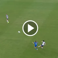 Oso de la portera de Cruz Azul femenil para el gol de Rayadas