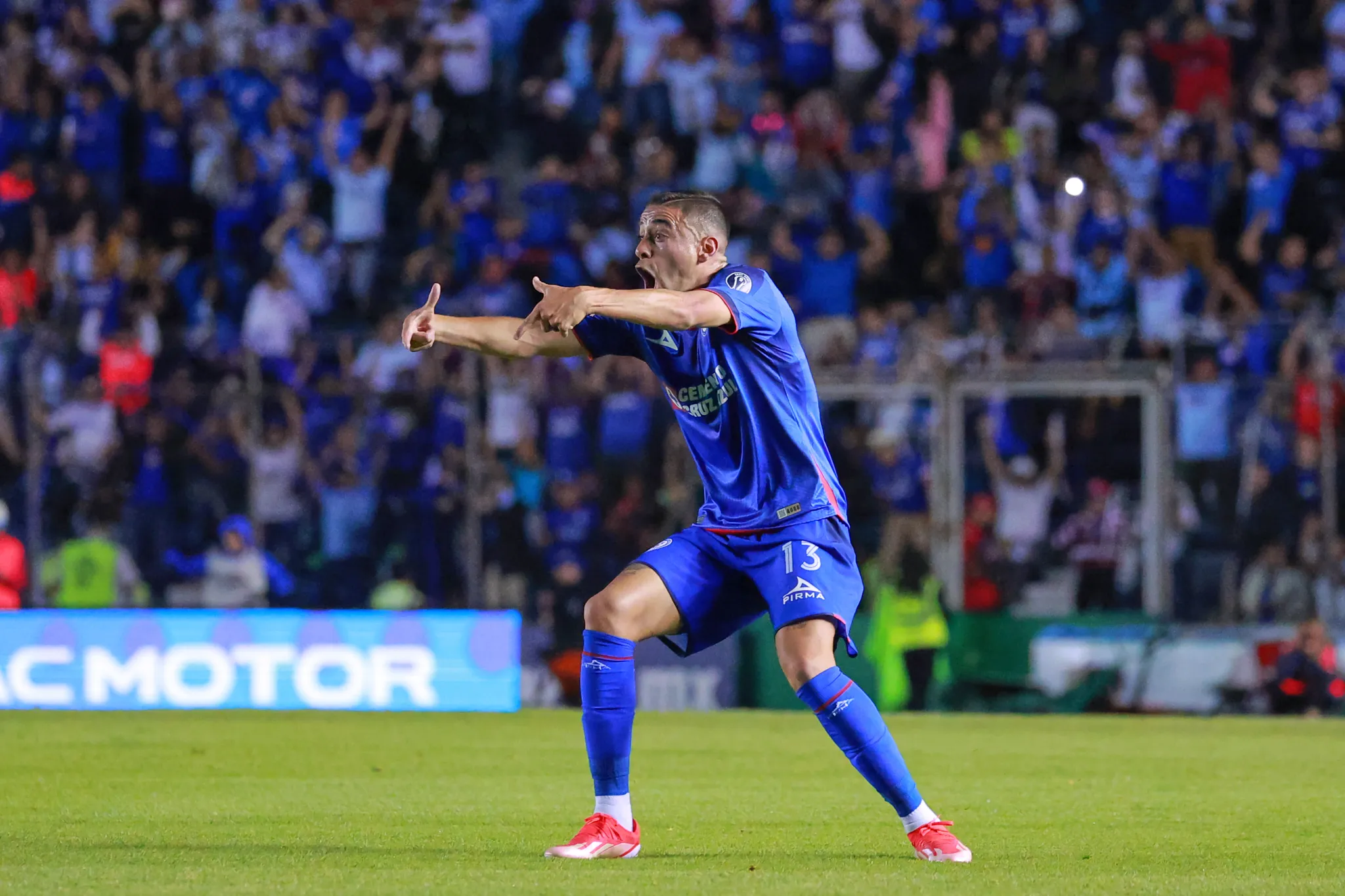 Se complica la salida de Camilo Cándido: dos clubes están dudando (Imago 7)