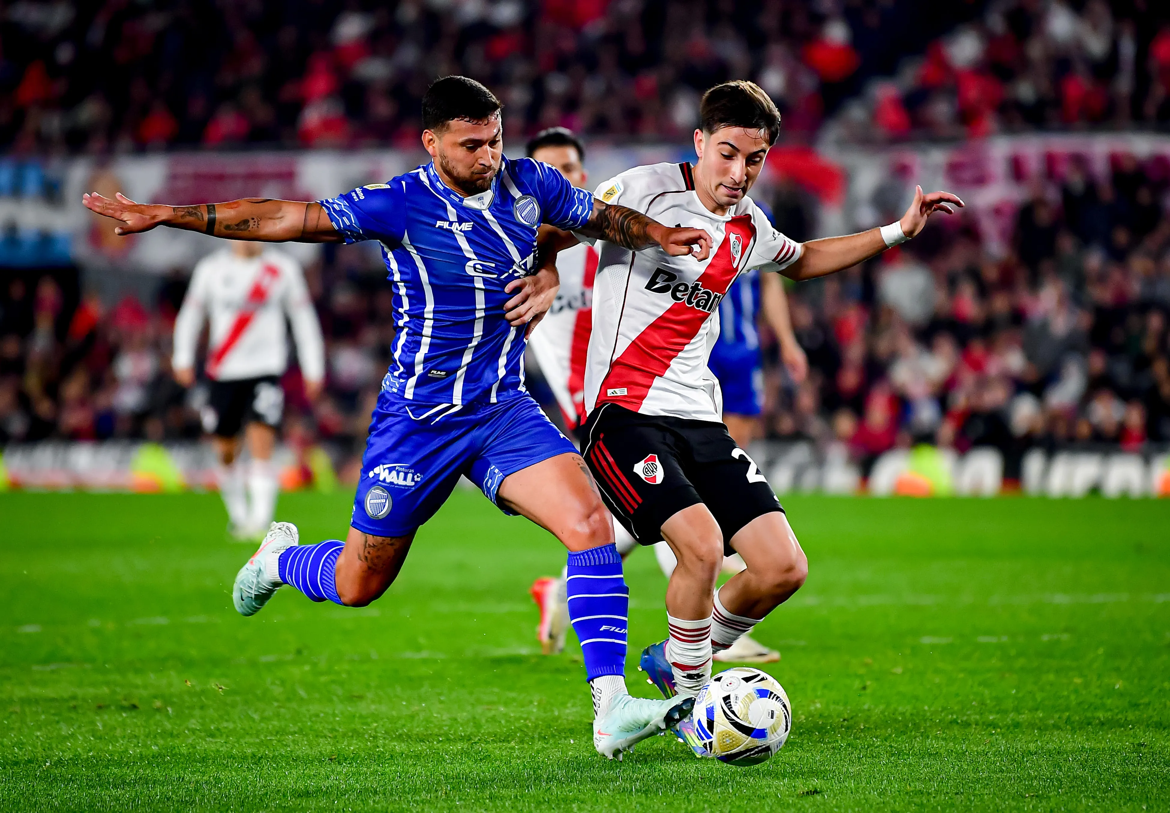 ¿River Plate? Un grande del futbol argentino preguntó por Juan Escobar (Getty Images)