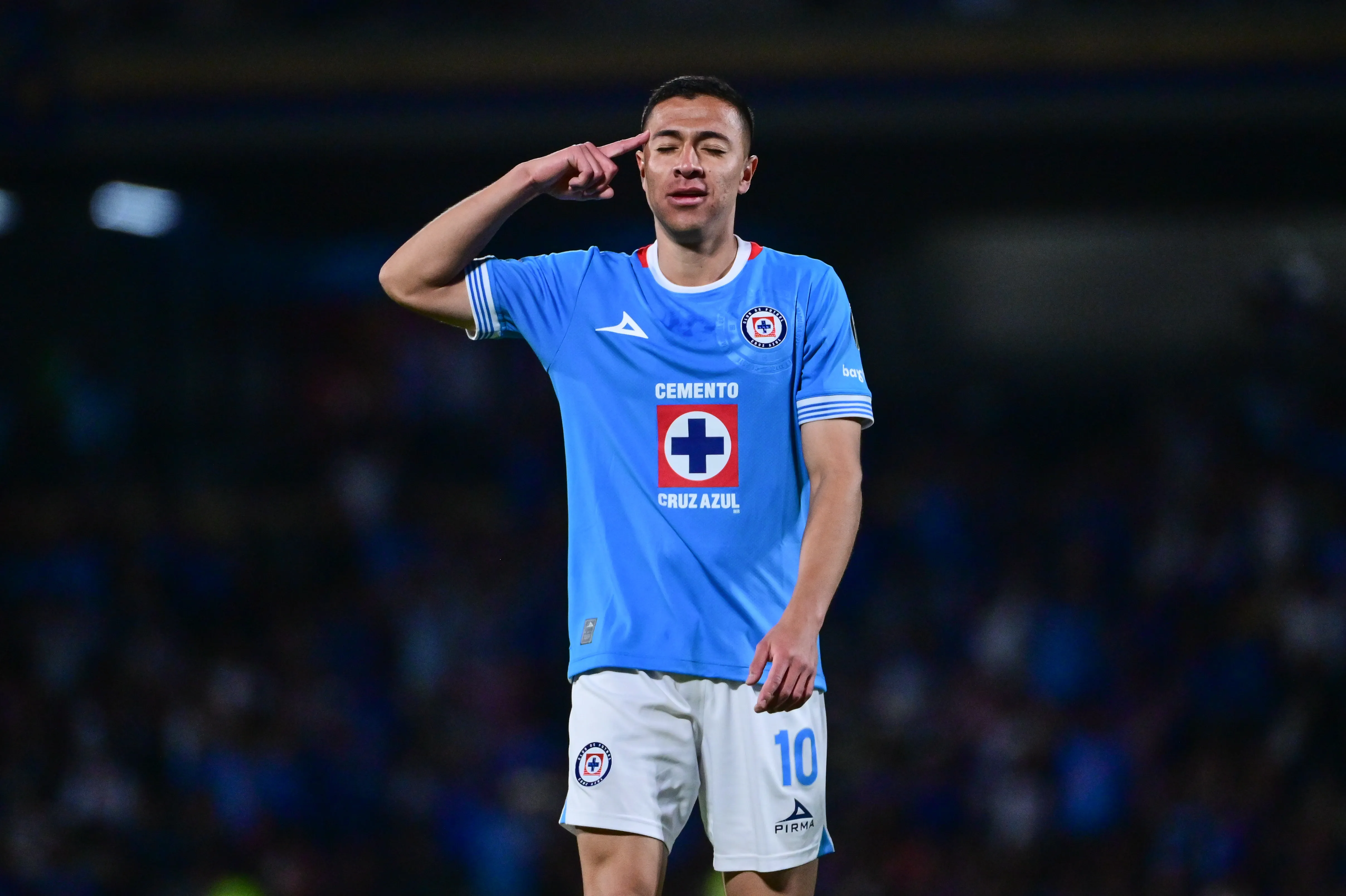 Andrés Montaño viajó a Estados Unidos: ¿Tendrá minutos en el amistoso? (Imago 7)