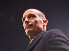 Allegri da malas noticias sobre Santiago Giménez