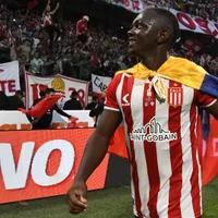 Cetré sale de Estudiantes de La Plata... ¿a Cruz Azul?