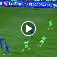 El bombazo para el Puskas con el que Ditta casi cierra el estadio