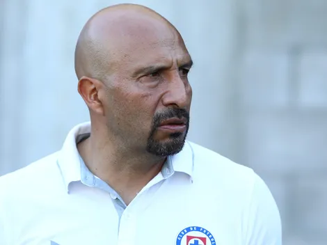 Óscar Pérez eligió al portero titular de Selección Mexicana