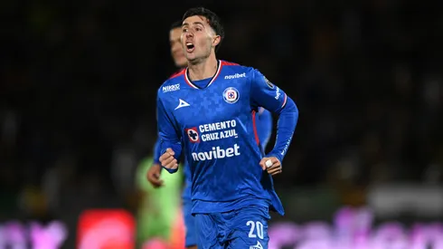 José Paradela celebra su tanto contra Juárez, en la fecha 4 del Clausura 2026.
