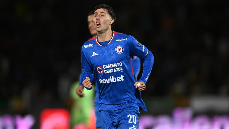 José Paradela celebra su tanto contra Juárez, en la fecha 4 del Clausura 2026.