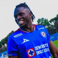 Carlos Hermosillo señaló la mayor virtud de Christian Ebere en Cruz Azul