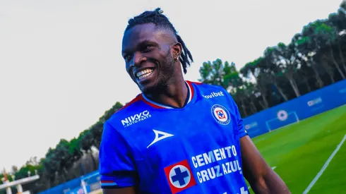 Carlos Hermosillo señaló la mayor virtud de Christian Ebere en Cruz Azul
