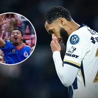 Afición de Cruz Azul se burla de Pumas por su eliminación en Concacaf