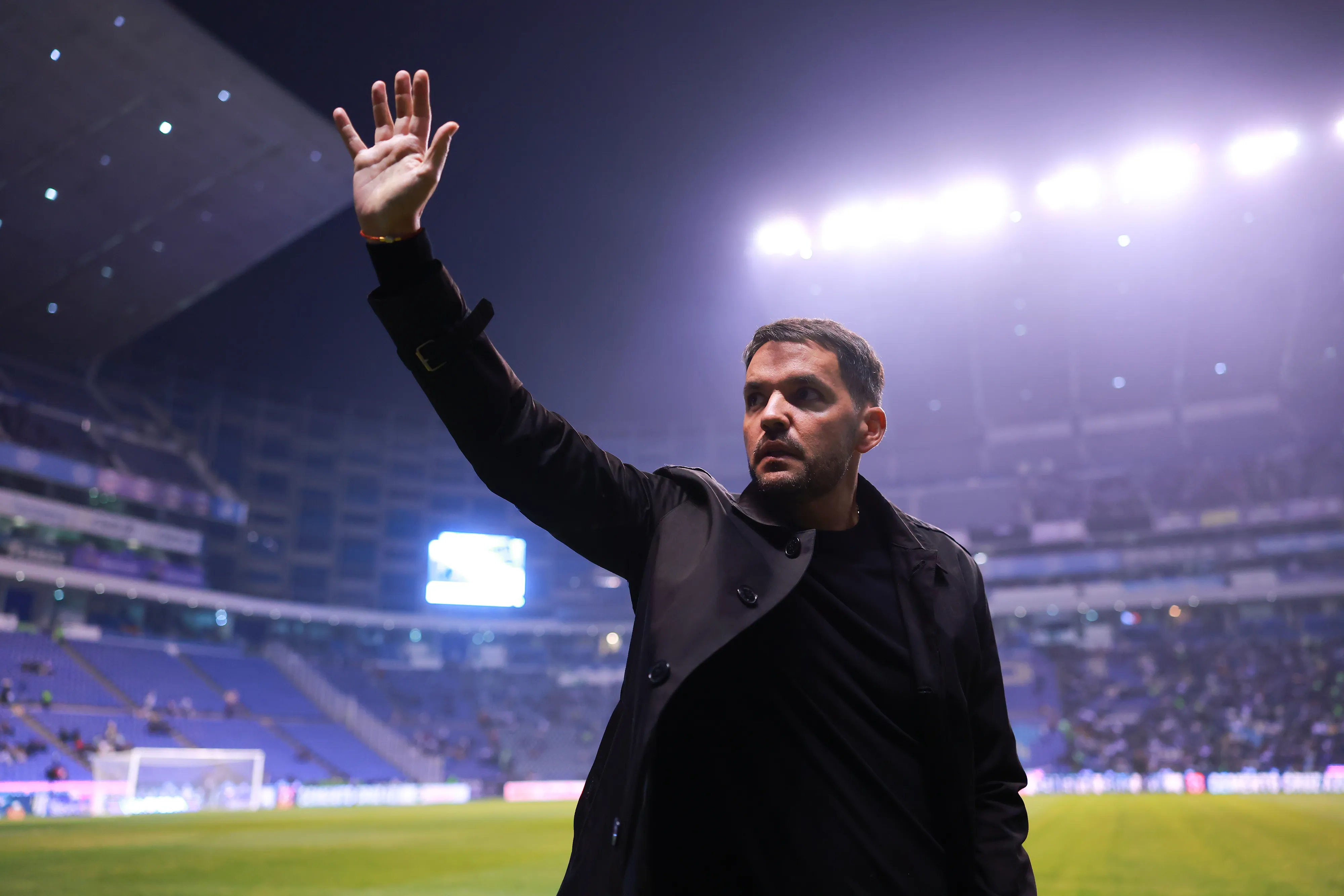 Nicolás Larcamón expuso por qué Cruz Azul fichó a Ibáñez y Ebere (Getty Images)