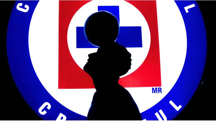 La afición eligió la baja más dolorosa que sufrió Cruz Azul