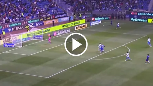 El ex jugador de Cruz Azul fue clave para que los Pumas de la UNAM se quedaran con los tres puntos ante el Puebla.