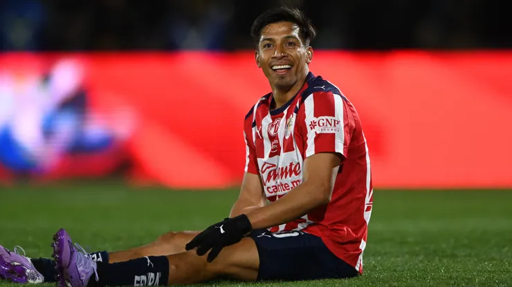 El Cuate todavía no pudo marcar goles con el Rebaño Sagrado.