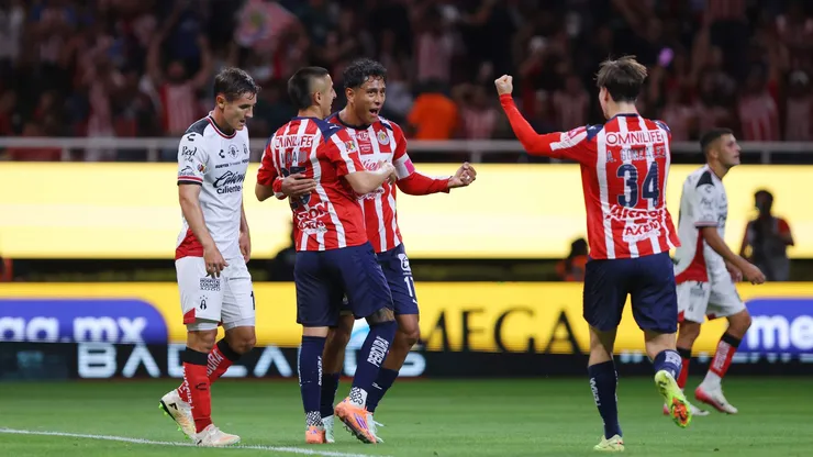 Cinco bajas tendrán las Chivas de Guadalajara para medirse a Cruz Azul en el Estadio Cuauhtémoc.