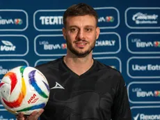 Martín Anselmi entrenó con balones de voleibol en Botafogo