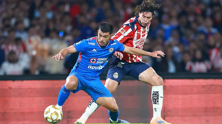 Javier Alarcón eligió al favorito para el Cruz Azul vs. Chivas