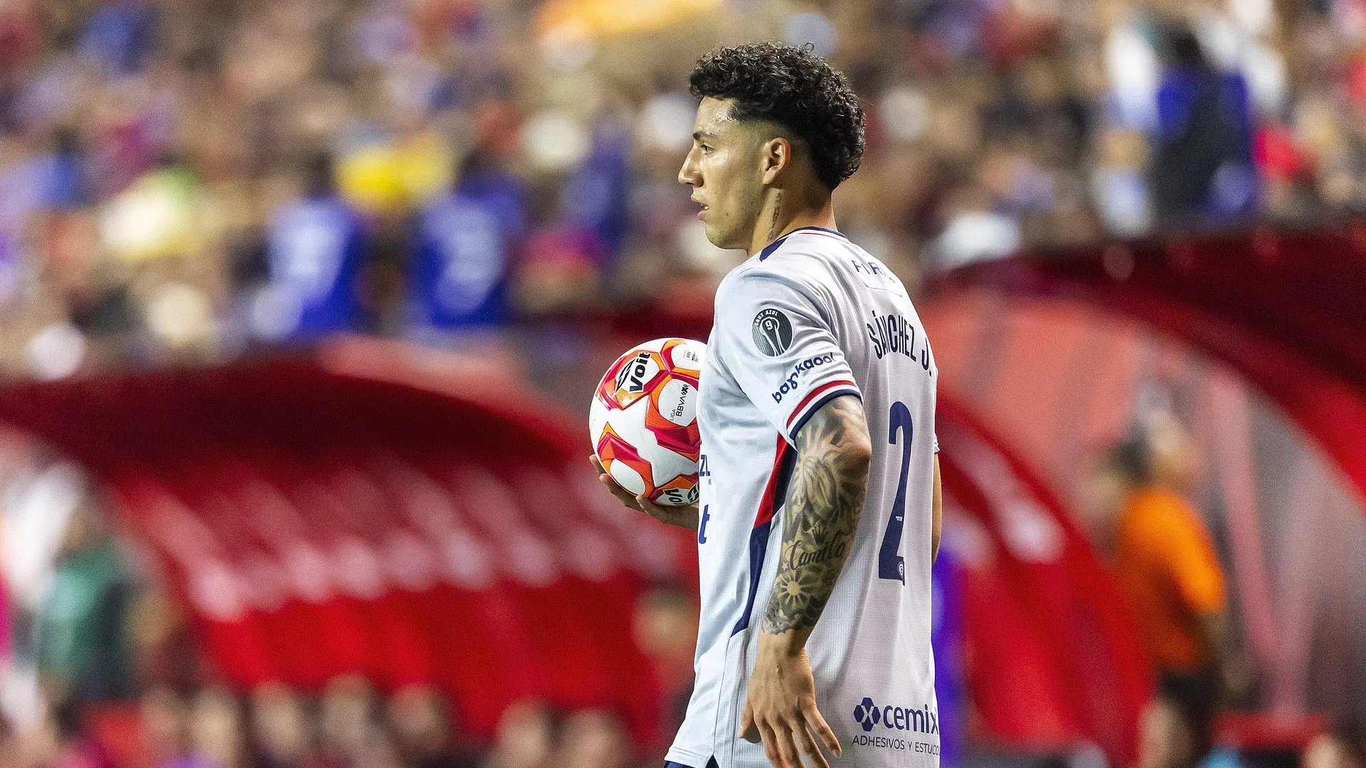 La lesión de Julián Araujo le podría abrir una inesperada puerta a Jorge Sánchez en el TRI. (Getty Images)