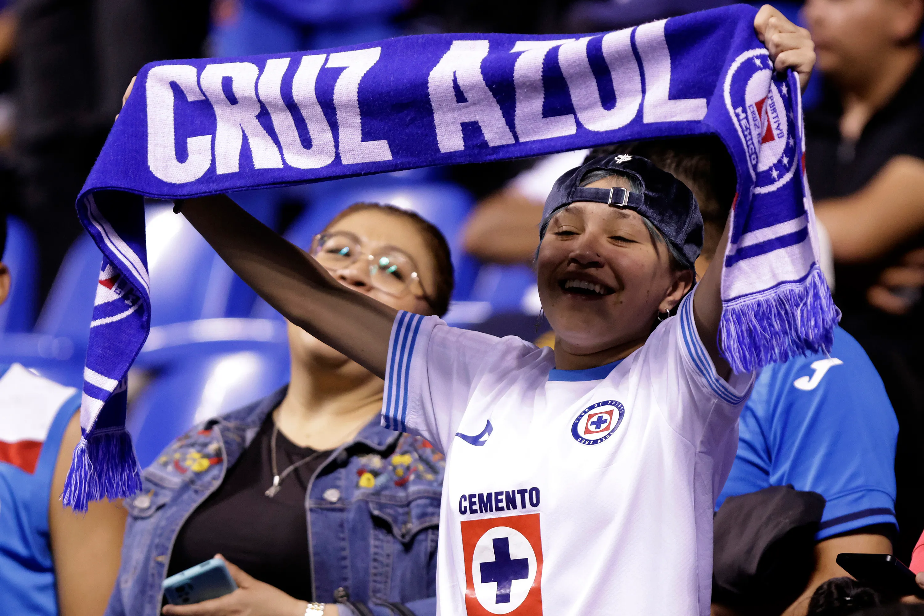 Humberto Valdés se dirigió a la afición de Cruz Azul con un emotivo mensaje (Imago7)