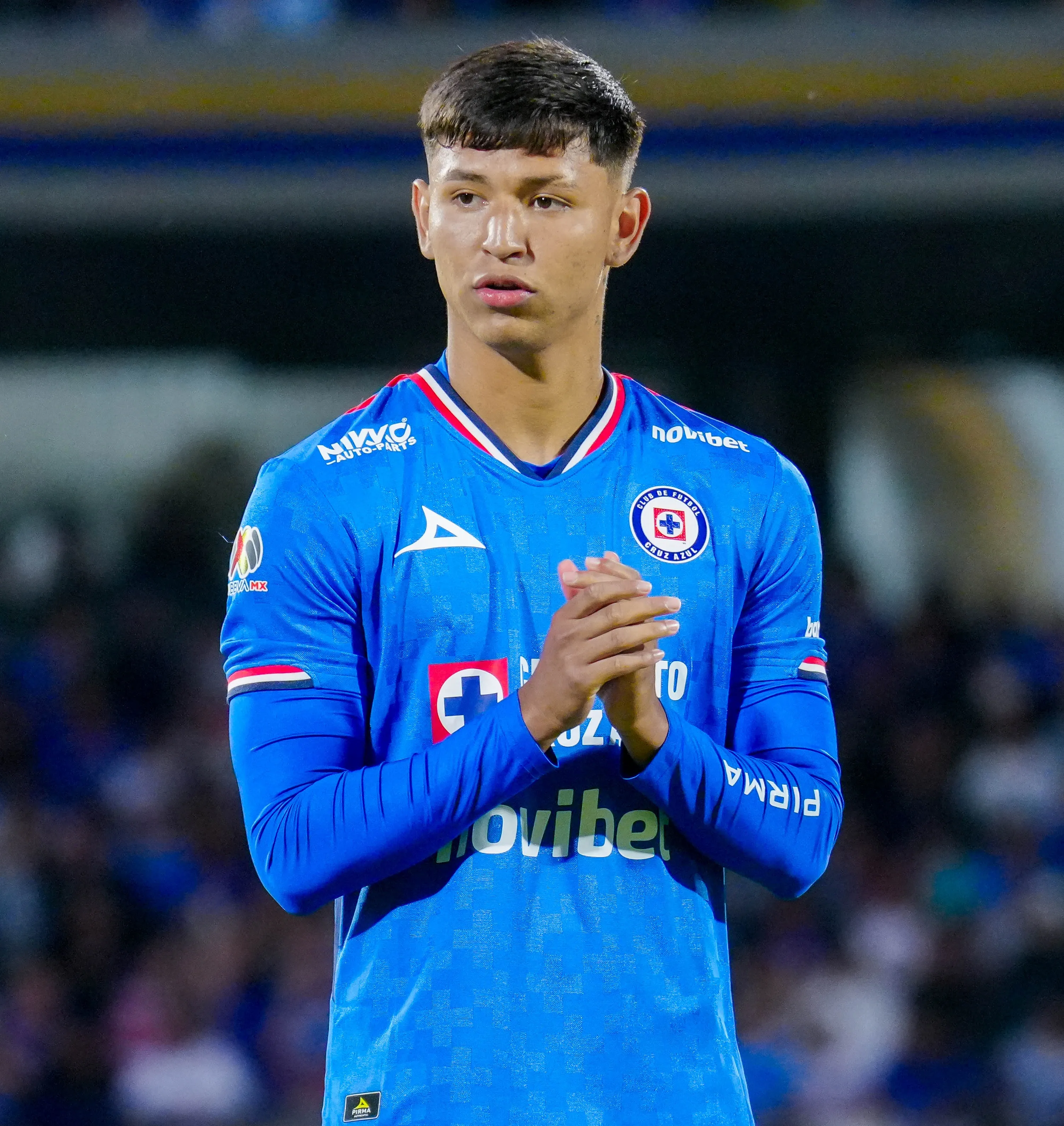 Jaziel Mendoza, baja para Cruz Azul vs. Chivas. (Imago 7)