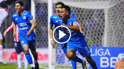 Charly le dio el gol del triunfo al equipo cementero.