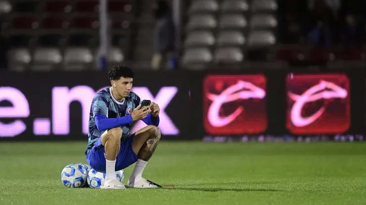 Jorge Sánchez se marchó a Europa con la idea de buscar "revancha" en el viejo continente y ganarse un lugar con México en la lista para el Mundial.