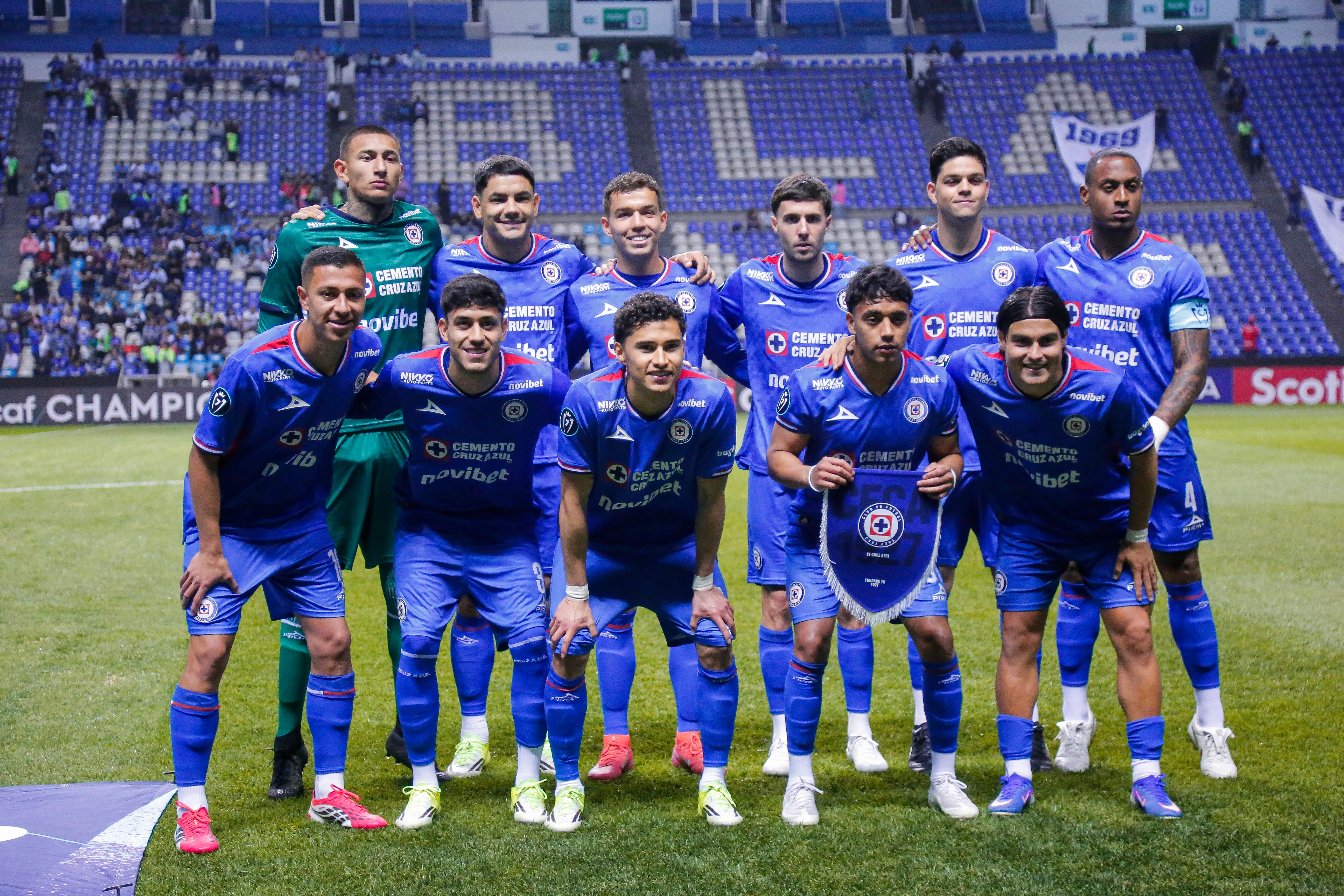 Chelito Delgado eligió entre la Concachampions y la Liga MX en Cruz Azul (Getty Images)