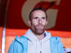 Testas se despide y omite dos nombres clave que llaman la atención