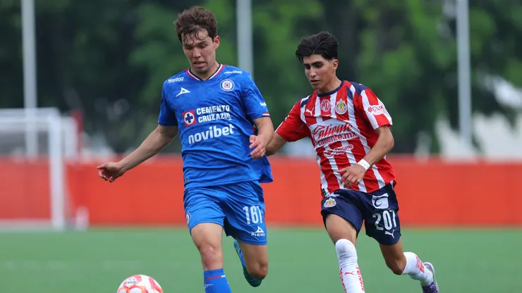 Cruz Azul ya no es de los clubes con menos minutos en la regla que exige dar tiempo de juego a los futbolistas más jovenes del plantel.