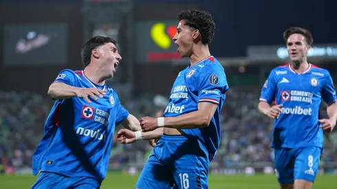 Cruz Azul se impuso con un marcador ajustado que no reflejó el desarrollo del partido. Los de Nicolás Larcamón siguen como líderes.
