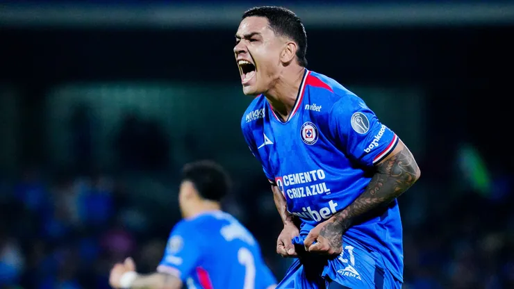El delantero se juega su permanencia en el equipo durante los próximos meses.