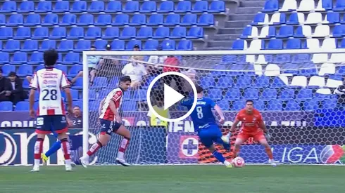 El golazo a puro talento de Agustín Palavecino ante San Luis
