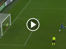 Piovi aprovecha el regalo de Santiago Mele