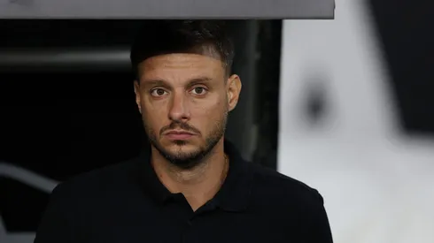 El ex entrenador de Cruz Azul cayó eliminado en la tercera ronda clasificatoria de la Copa Libertadores ante el Barcelona de Guayaquil.
