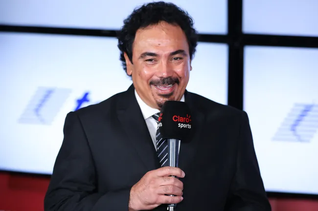 Hugo Sánchez aseguró que Cruz Azul le robó a Monterrey: “No había penal” (Imago 7)