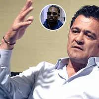 Carlos Hermosillo explotó contra Álvaro Angulo ante su provocación