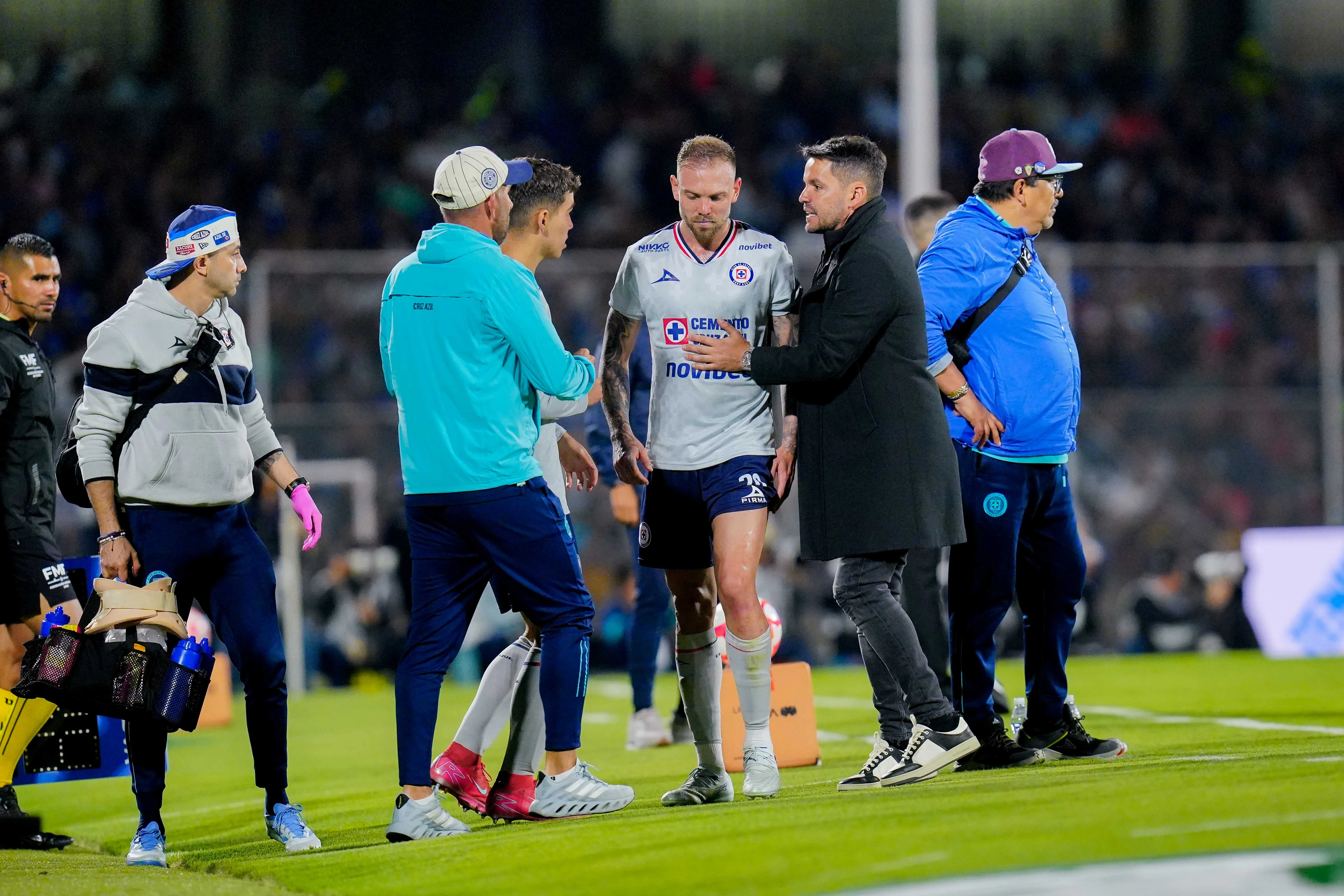 Rotondi salió lesionado contra los Pumas de la UNAM