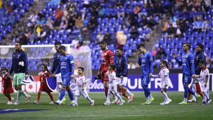 Cruz Azul selló su pase hacia los cuartos de final de Concachampions después de superar 4-3 en el global a los Rayados de Monterrey.