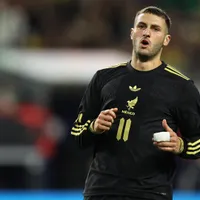 El Milan no cede con Giménez y disgusta a Javier Aguirre