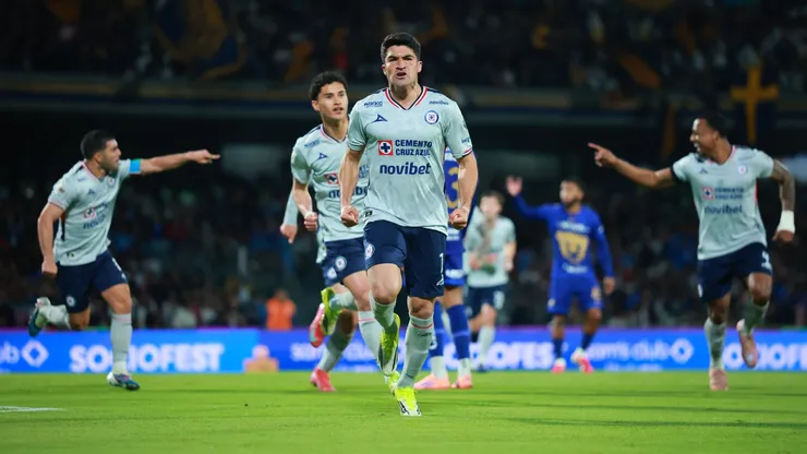 Cruz Azul igualó con Pumas UNAM y ahora visita a Mazatlán.