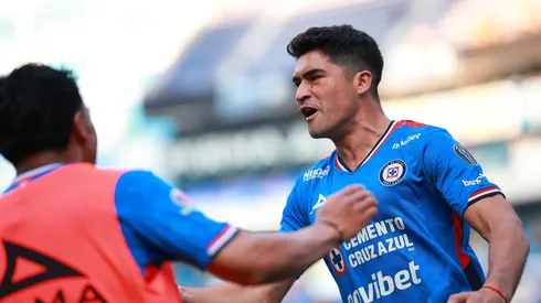 Nicolás Ibáñez conquista a la afición de Cruz Azul con un mensaje desde Estados Unidos.